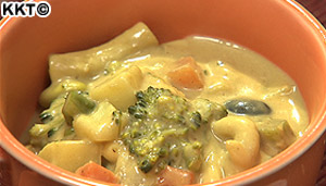 まみさんの元気もりもり朝ごはん ほっこり豆乳カレースープ